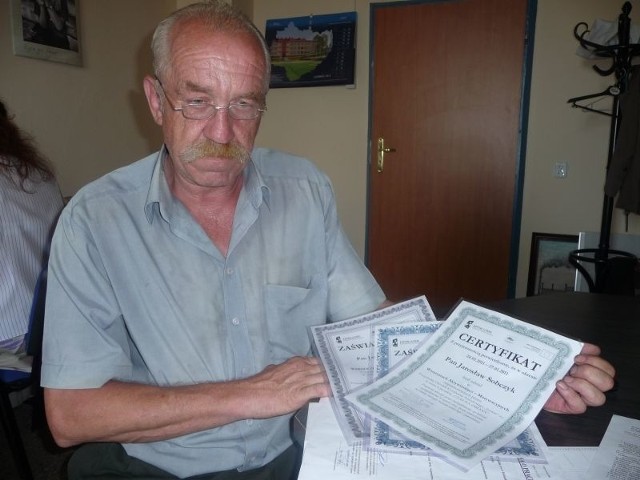 Kielczanin Jarosław Sobczyk mówi, że gdy zabiorą mu prawo jazdy, wtedy straci pracę i nie będzie miał z czego płacić alimentów. 