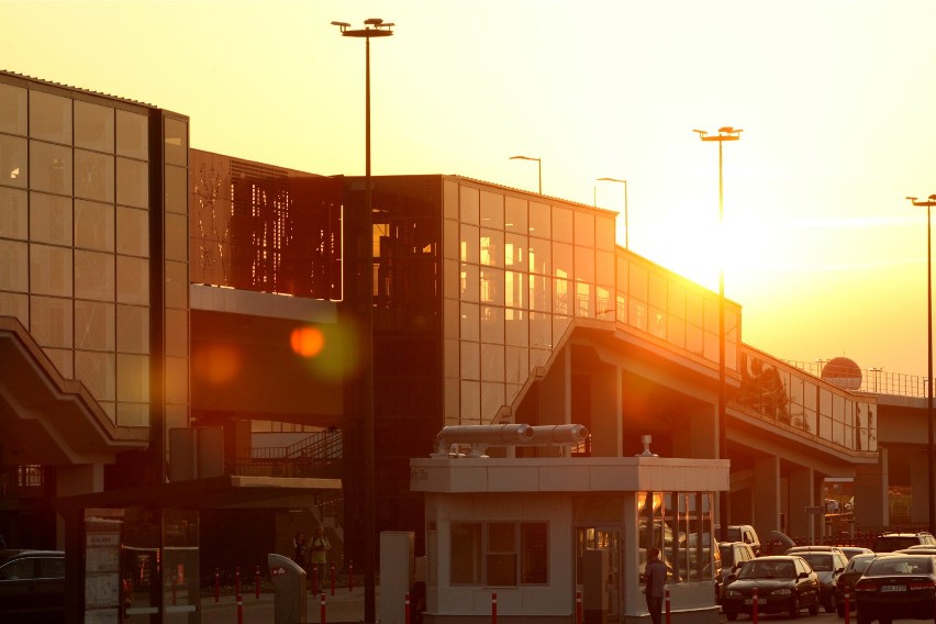 Port Lotniczy im. Lecha Wałęsy, Gdańsk