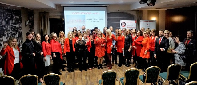 Event Ladies in Red by Maria Gotkiewicz "Kobieta świadoma"