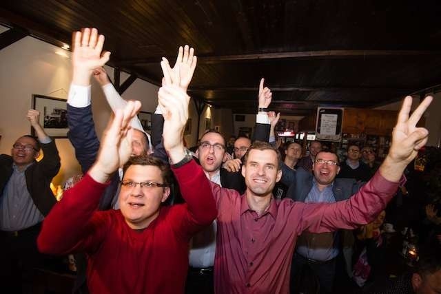 Wieczór wyborczy PiS w Toruniu po wyborach parlamentarnych w 2015 r.