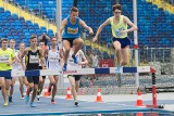 Ogólnopolska Olimpiada Młodzieży. Złoty medal Adama Kołodzieja z Wisły Junior Sandomierz w biegu na 2000 metrów w przeszkodami
