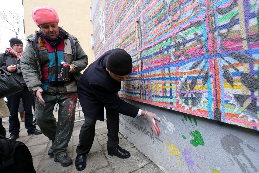 Białystok. Mural „Utkany wielokulturowością” został...