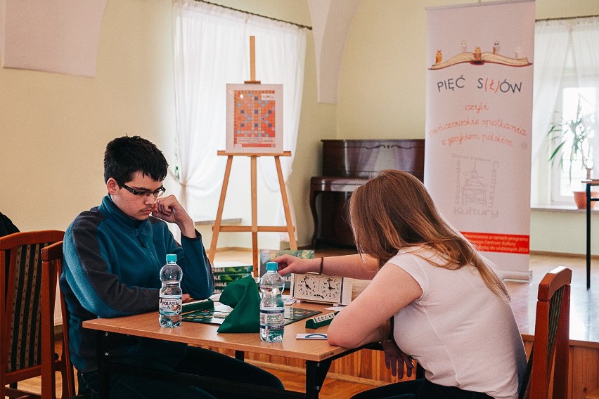 Rozegrano pierwszą część Międzyszkolnego Turnieju Scrabble w Pińczowie 