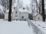 Park Zamkowy okrył się białym puchem. Przy zimowej aurze jest to idealne miejsce na spacer