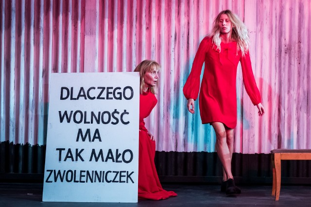 Wojujący teatr bydgoski. Droga do wolności musi wieść przez piekło?