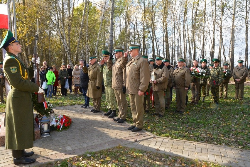 Zginęła trzyosobowa załoga śmigłowca podlaskiej straży granicznej. Mija 10. rocznica katastrofy PZL Kania (zdjęcia)