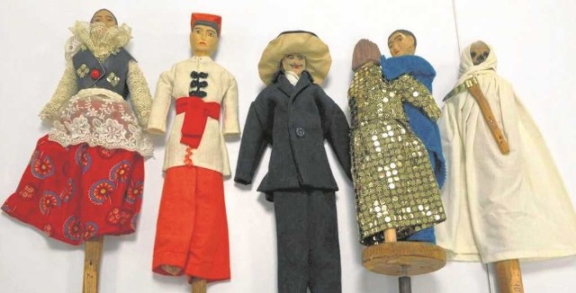Tymi lalkami grano w historycznej, pochodzącej z XIX wieku szopce kukiełkowej z Niepołomic