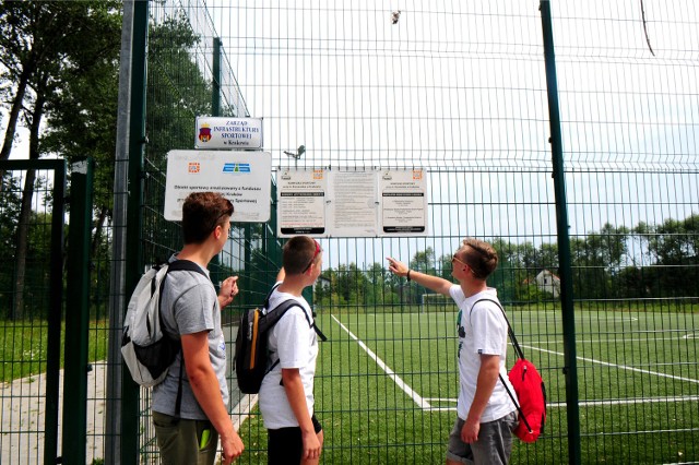 03.08 2015 krakowzamkniete boisko orlik ul korzeniaka os olszanican/z:fot: adam wojnar/polska_press/gazeta krakowska