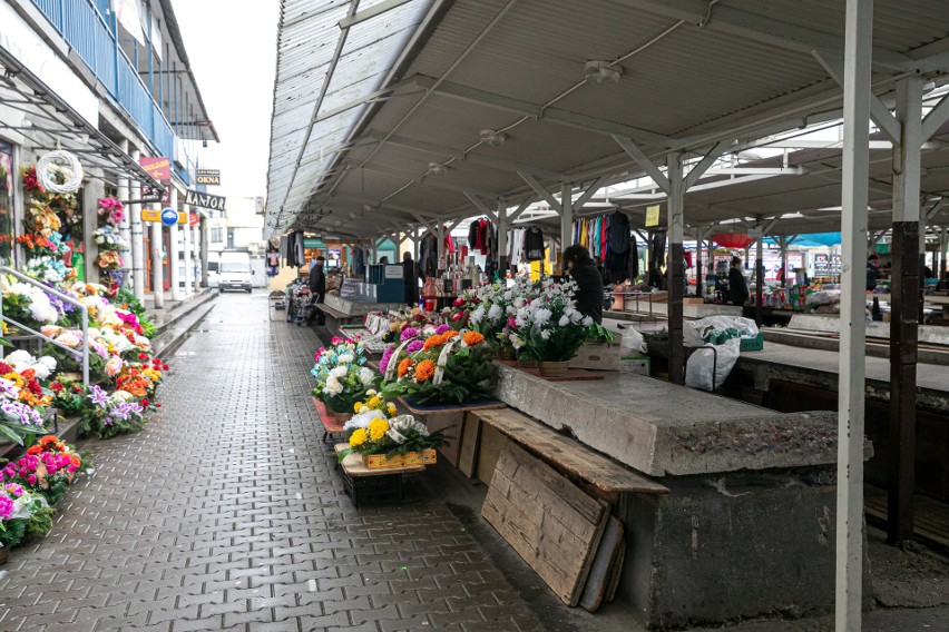 Zajrzeliśmy na dwa krakowskie place targowe - w ścisłym...