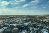 Panorama Katowic widziana z biurowca. Rozpoznajesz te miejsca? Zobacz zdjęcia pokrytego śniegiem miasta z lotu ptaka!