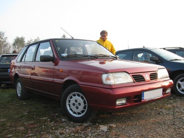 Polonez cacuszko na rzeszowskiej giełdzie. FOT. BARTOSZ GUBERNAT