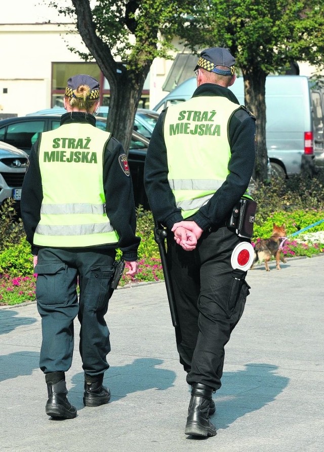 Powierzchnia miasta przypadająca na jednego strażnika miejskiego w Łodzi to 0,72 km kw. przy średniej krajowej dwukrotnie wyższej.