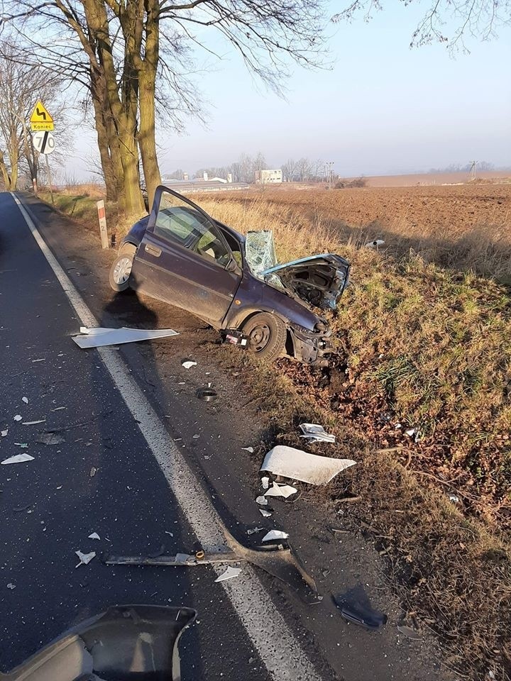 Spytkowice. Poważny wypadek na drodze krajowej 44. Trasa jest zablokowana. Wytyczono objazd 