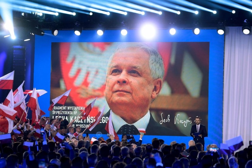 Ś.P. Lech Kaczyński, Prezydent RP. Do zapoczątkowanych przez...
