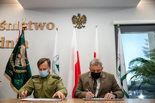 Strażnicy graniczni i podlascy leśnicy podpisali porozumienie o współpracy