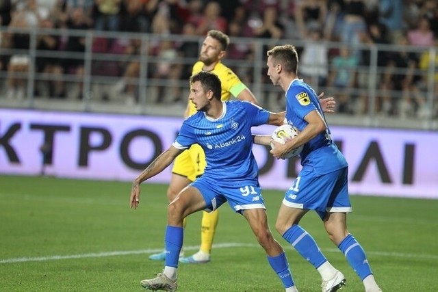 Dynamo Kijów wyeliminowało Aris Saloniki i awansowało do play offów Ligi Konferencji