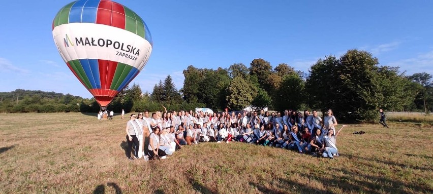 Małopolski Festiwal Balonowy „Odlotowa Małopolska” wystartował w Świdniku w towarzystwie finalistek Miss Supranational 2022. Zobacz zdjęcia