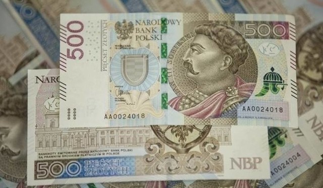 Banknoty o nominale 500 zł dostępne w wybranych bankomatach.