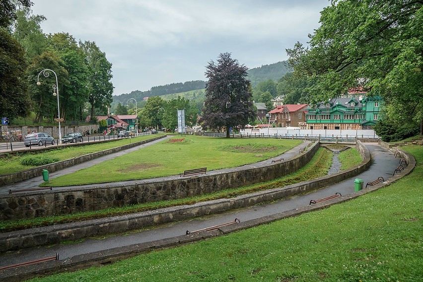 Krynica: Park Dukieta zostanie odnowiony do końca tego roku 