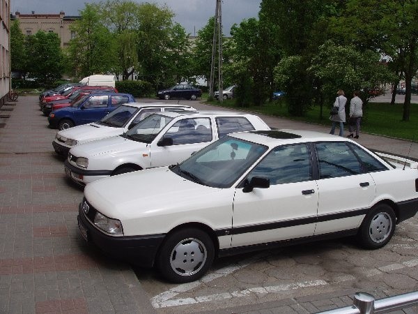 Właśnie ten parking będzie dostępny za  darmo dla wszystkich meszkańców.