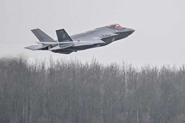 Holenderskie F-35 stacjonujące w Malborku mają za sobą pierwsze loty przechwytujące rosyjskie samoloty w pobliżu polskiej granicy