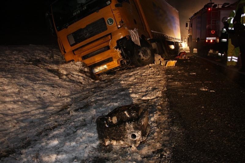 Na DK 46 zderzyły się trzy samochody.