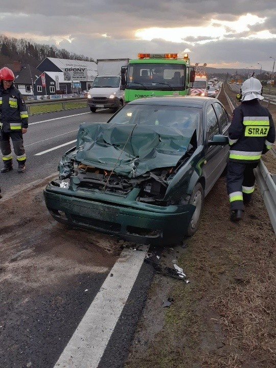 Wypadek na zakopiance w Głogoczowie