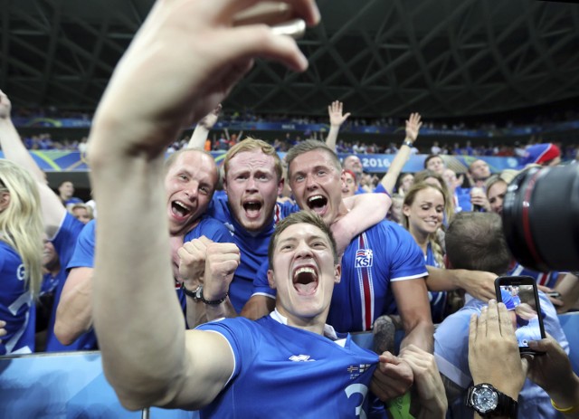 Olbrzymia sensacja w Nicei! Debiutująca w EURO Islandia pokonała w spotkaniu 1/8 finału reprezentację Anglii 2:1.