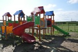 W Łukawie, w gminie Wilczyce oddano bezpieczny plac zabaw i zewnętrzną siłownię [ZDJĘCIA]
