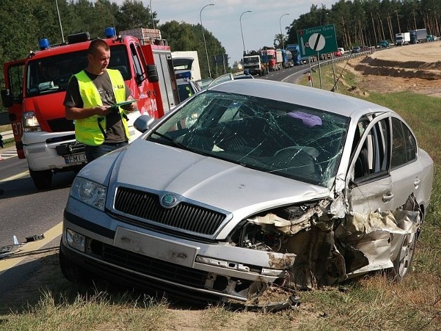 W czwartek w kraksie koło obwodnicy ranne zostały trzy osoby.