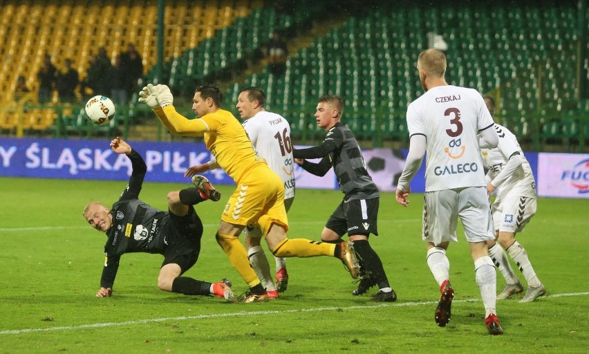 I liga piłkarska: cenne zwycięstwo Garbarni Kraków w Katowicach z GKS-em [ZDJĘCIA]