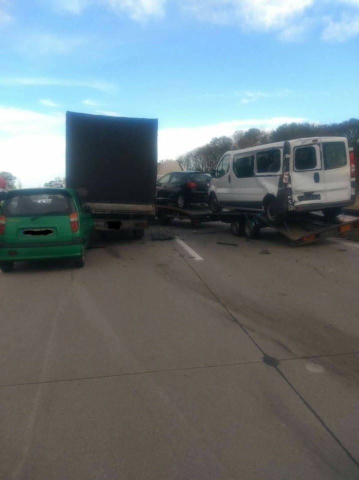 Dwa wypadki na autostradzie. A4 zablokowana przez wiele godzin