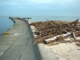 Posztormowe zniszczenia plaży w Rowach [zdjęcia]