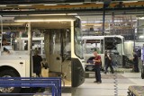 Volvo Buses zamyka fabrykę we Wrocławiu. Pracownicy otrzymają pakiet socjalny złożony z trzech kwot. Znamy szczegóły