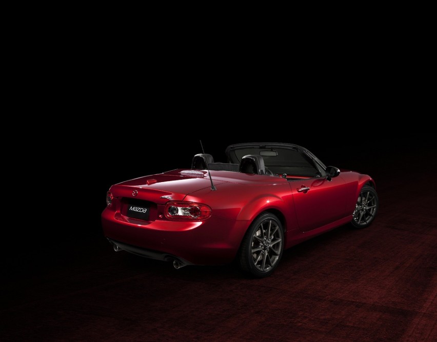 Mazda MX-5 25th Anniversary Edition
Fot: Mazda