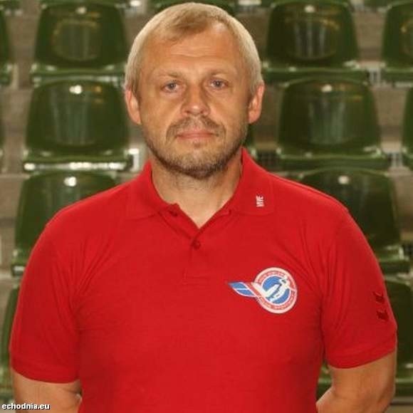 Pod wodzą trenera Hojdy drużyna Iskry wygrywała mecz za meczem, dotarła do ćwierćfinału Pucharu EHF.