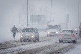 Atak zimy w Toruniu. 20 kolizji w ciągu dwóch godzin. Uwaga - trudne warunki na drogach