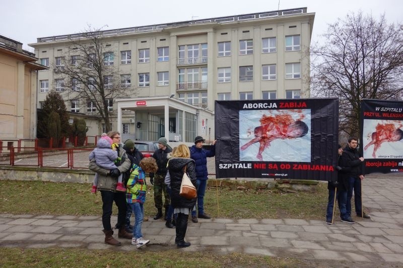 Pikieta antyaborcyjna przed szpitalem Pirogowa [zdjęcia]