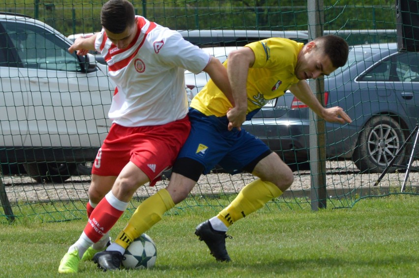 3. liga piłkarska. Soła Oświęcim pokonała Avię Świdnik. Młodość nad poziomy wciąż się wzbija