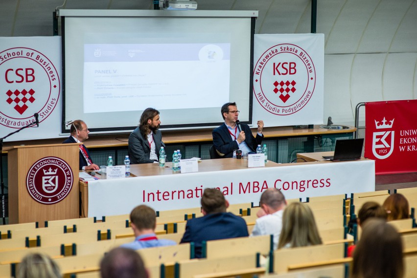 Kongres MBA w Krakowie już 13-15 maja 2022. W stronę lepszego biznesu – nowe trajektorie rozwoju. Rejestracja trwa