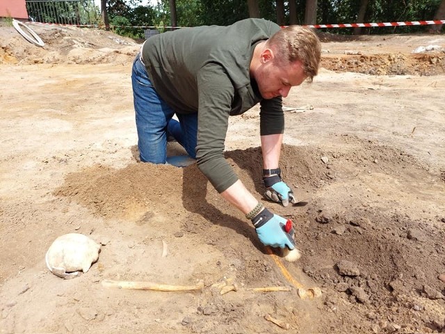 Odkrycia archeologiczne przy rewitalizacji parku przy ul. Sępoleńskiej w Kamieniu Krajeńskim