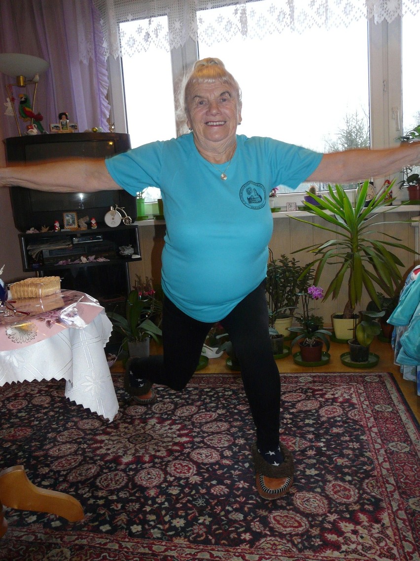 84-letnia biegaczka Janina Rosińska tuż przed epidemią wzięła udział w Mistrzostwach Polski. GALERIA