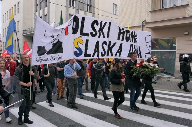 Marsz Powstańców Śląskich w Katowicach