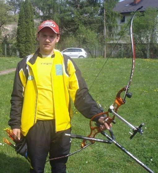 Rafał Wójcik z Włoszczowic uczestniczy w Mistrzostwach Europy Juniorów w łucznictwie. 