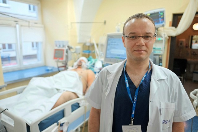 Prof. Mirosław Czuczwar, kierownik II Kliniki Anestezjologii i Intensywnej Terapii SPSK-1 w Lublinie