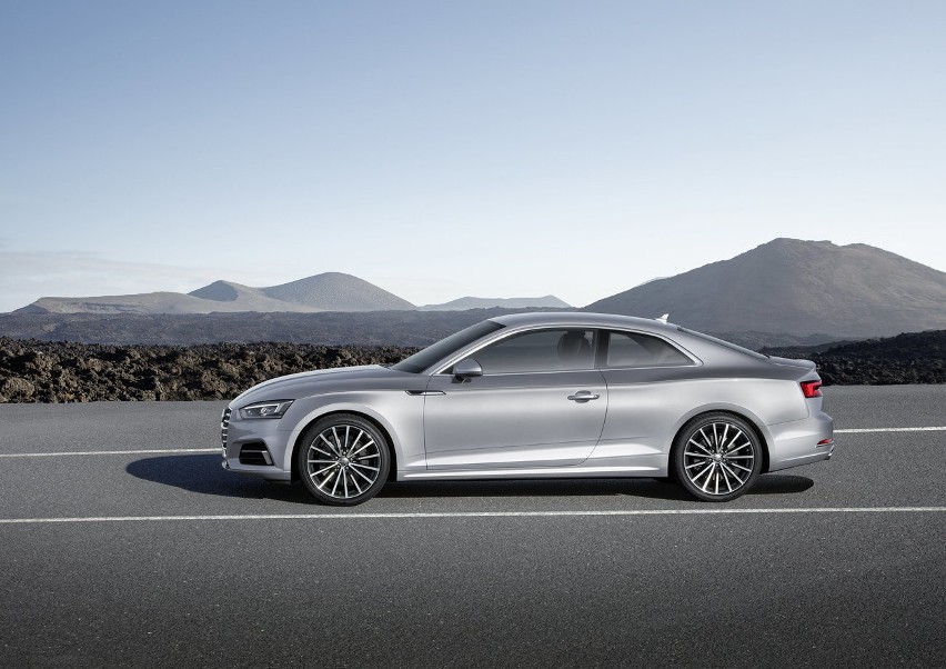 Audi A5 Coupe...