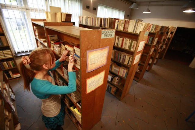 Od września biblioteki pełnić będą inną funkcję. Bibliotekarze staną się księgarzami