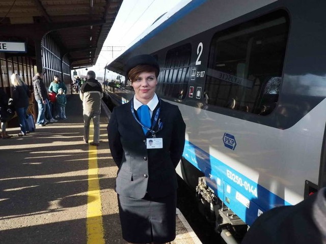 To już nie promocyjna prezentacja, a regularne kursy. Pendolino wyjedzie z Krakowa o godz. 13.38. W Kołobrzegu będzie o godz. 22.15