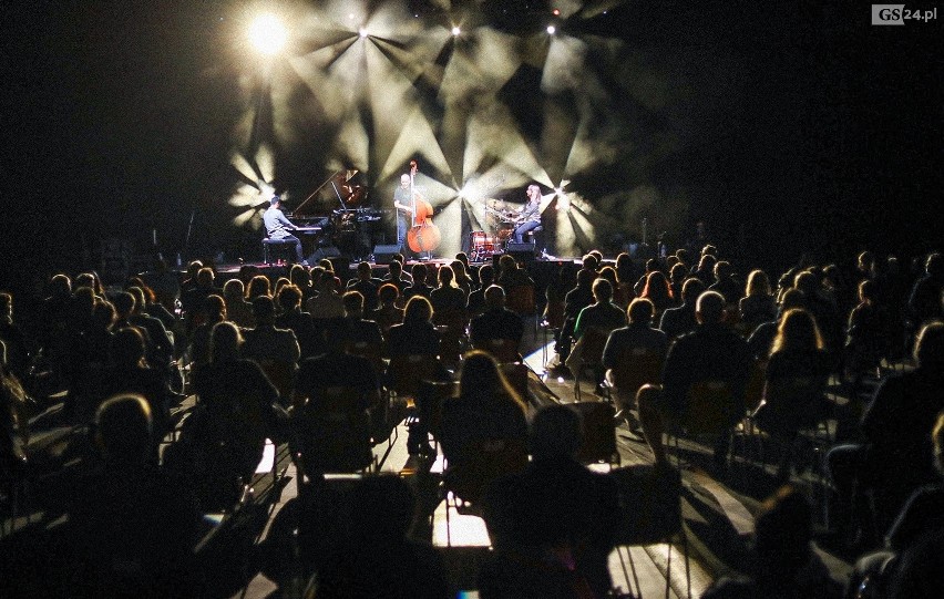 Wyjątkowy koncert w Netto Arenie. Formacja Avishai Cohen Trio zachwyciła publiczność