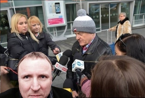 Zdjęcia Jacka Kurskiego z Majdanu wywołały falę krytyki [WIDEO, ZDJĘCIA]